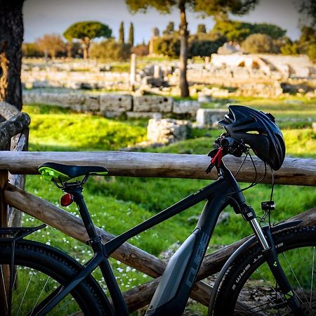 Villa Claudianna Bed & Bike Paestum Exterior foto